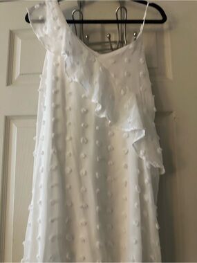 Gianni Bini White One-Shoulder Ruffle Dress
